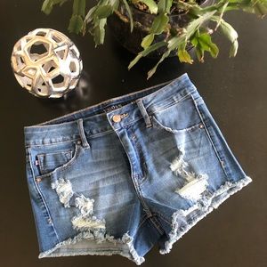 VIGOSS Marley deconstructed shorts